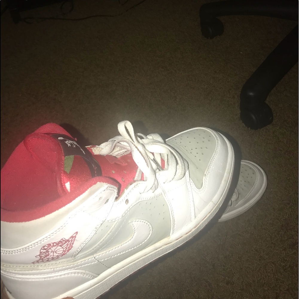 Jordan Hare 1s - Picture 7 of 8